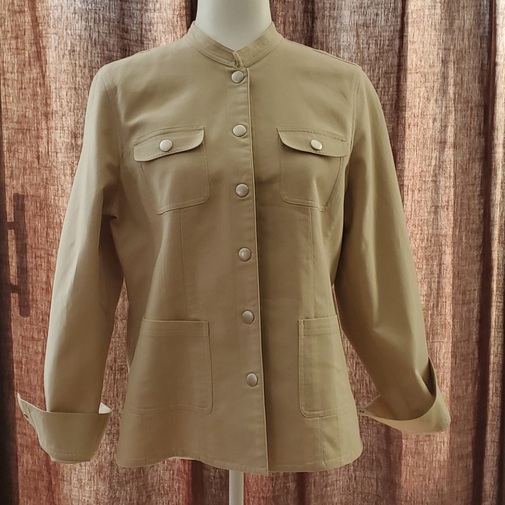 PURSUITS,ITD. WOMEN'S LIGHT JACKET SIZE 12